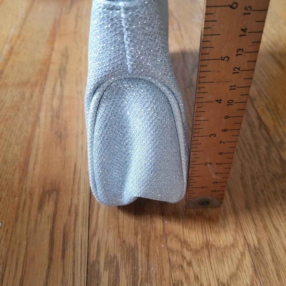 Silver Sparkly Makeup Bag - Picture 8 of 8
